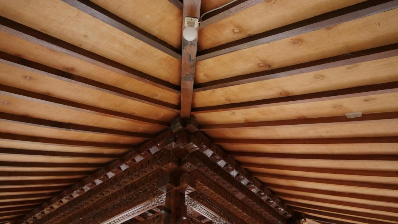 Kemuning Sanggar Pantcha Indraゲストハウス エクステリア 写真
